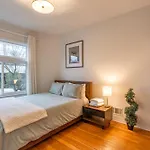 Stay Portland Collection - Enchanting Old Portland Home - 92 Walkscore